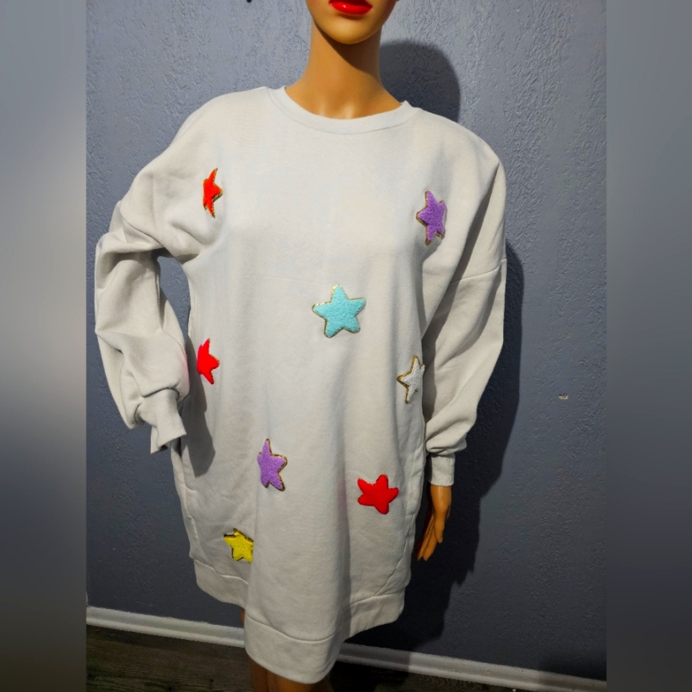 Judith March  Star-Embellished White Sweatshirt